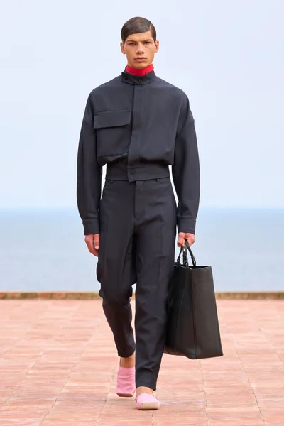 Look 36